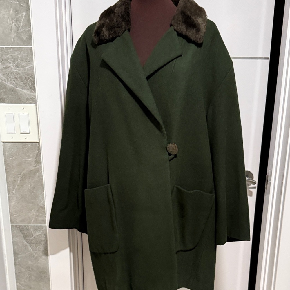 Newport News faux fur collar oversized wool blend forest green coat size 10 - Picture 7 of 11